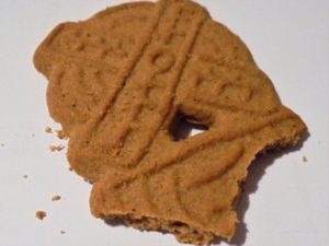 speculaaskoek waaruit hap is genomen